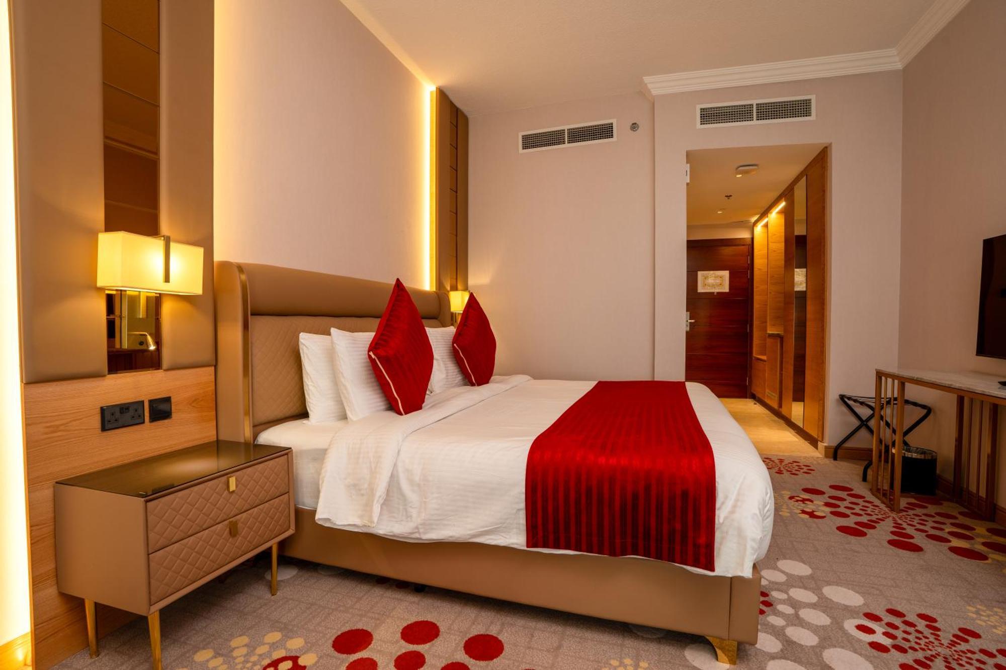 La Zona Continental Hotel Dubai Exterior photo